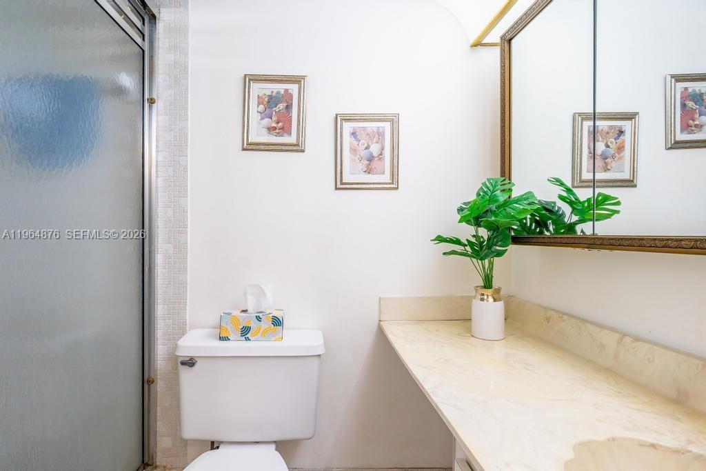 250 Gate Rd #257 Hollywood, FL 33024