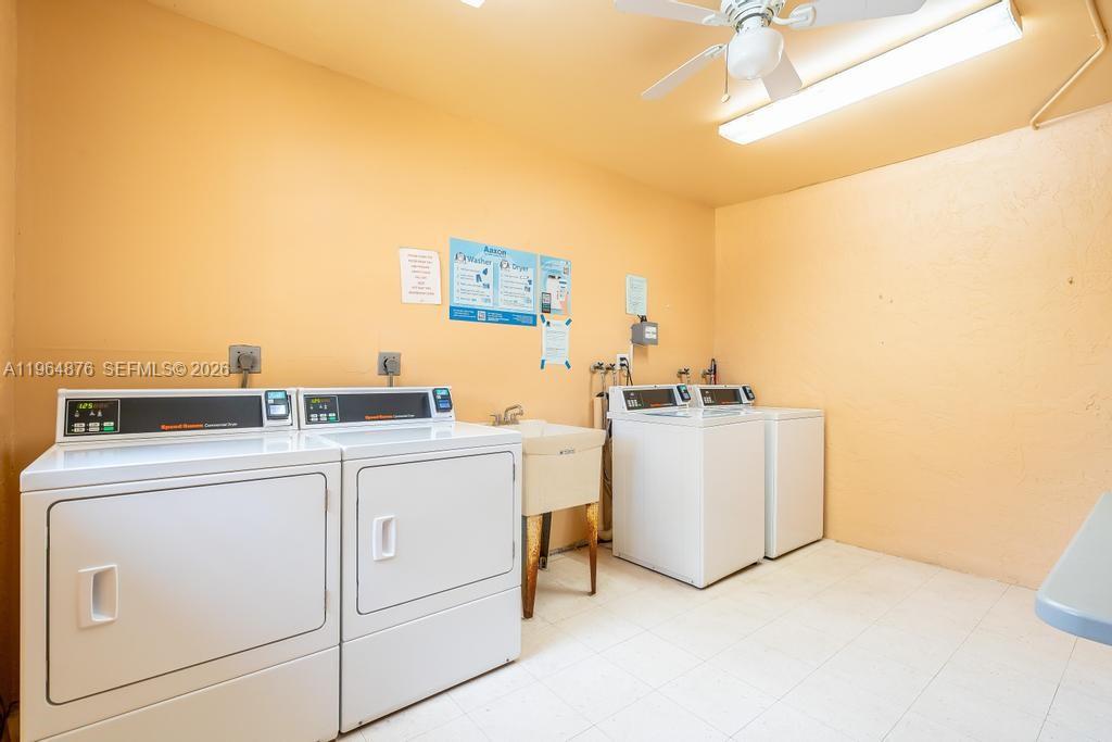 250 Gate Rd #257 Hollywood, FL 33024