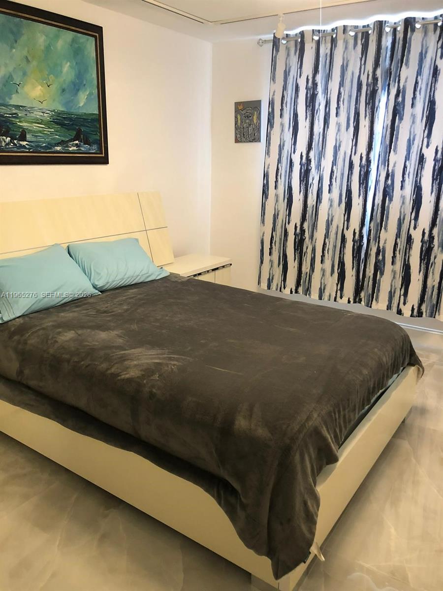 9273 Collins Ave #412 Surfside, FL 33154