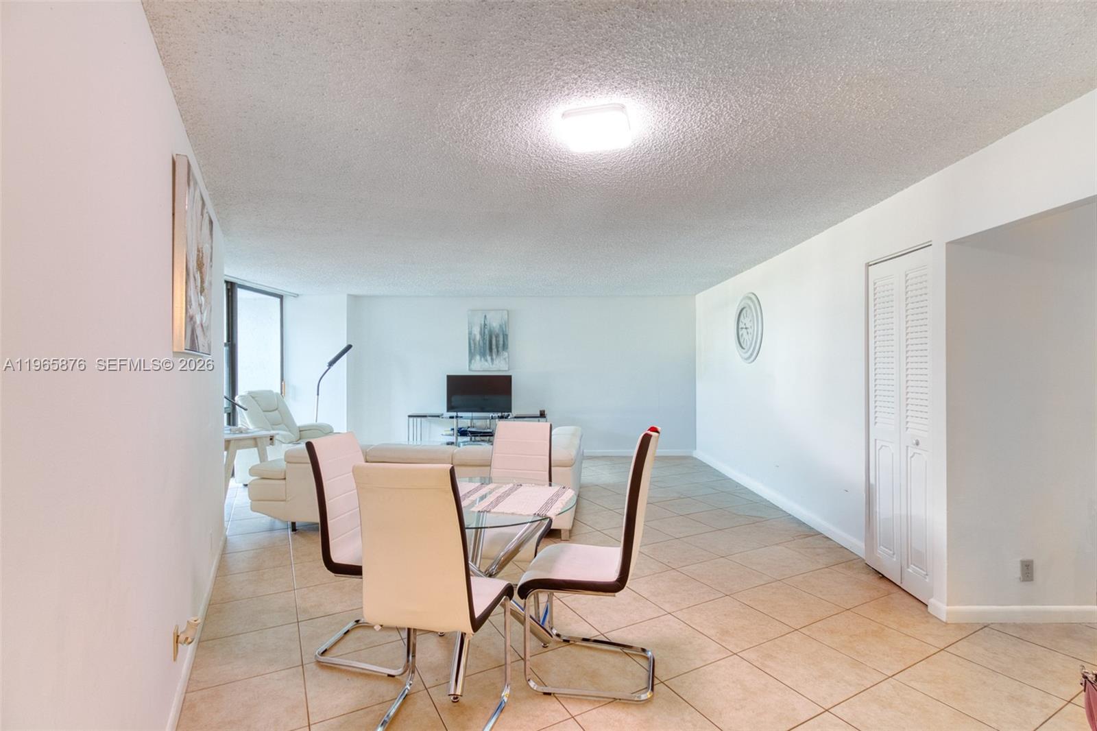 800 Parkview Dr #311 Hallandale Beach, FL 33009
