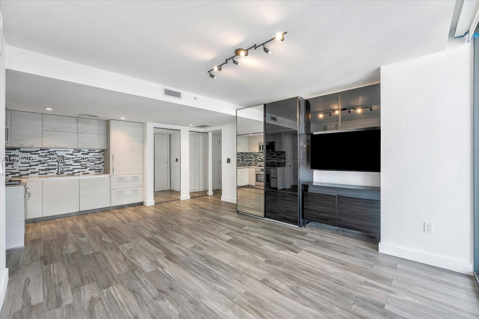 1300 S Miami Ave #4807 Miami, FL 33130