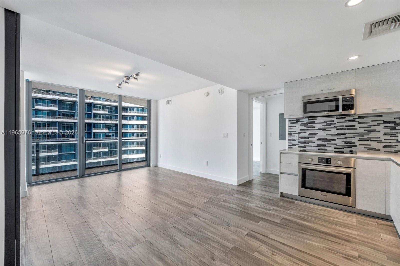 1300 S Miami Ave #4807 Miami, FL 33130