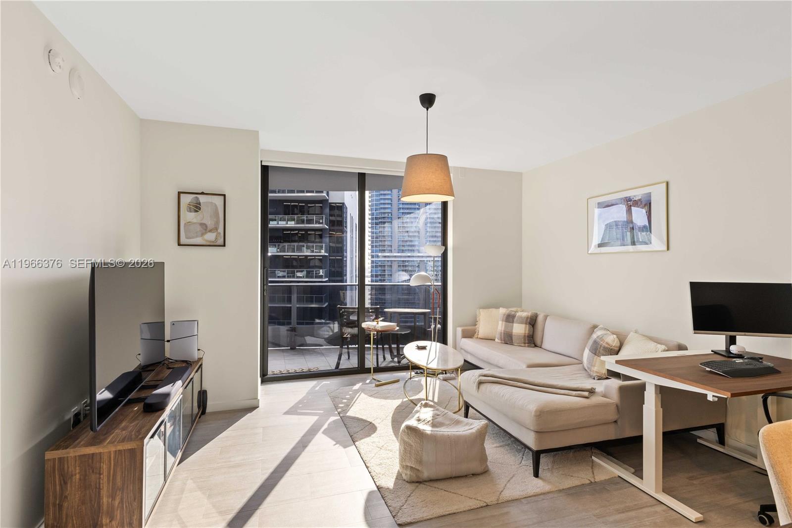 image Brickell Flatiron7