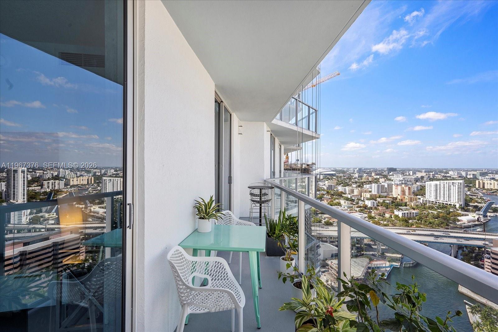 image Latitude on the River13