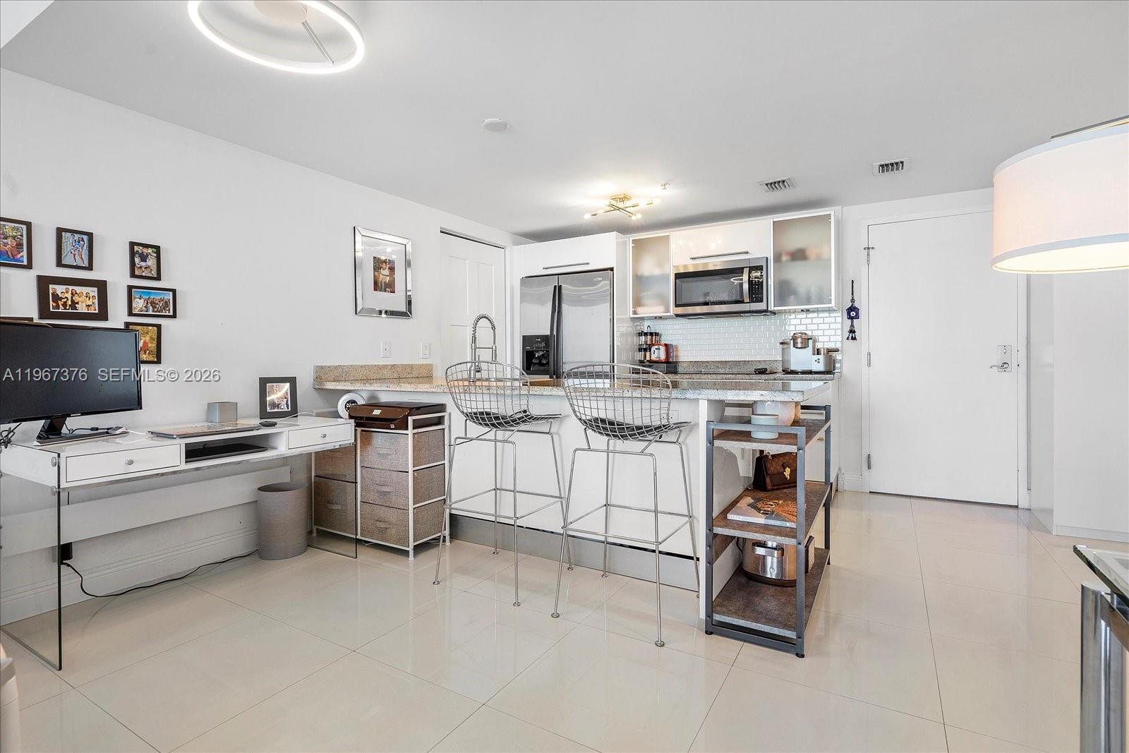 image Latitude on the River8