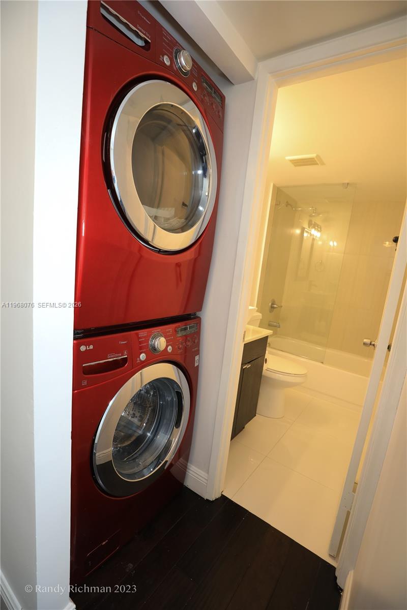 image Charter Club19