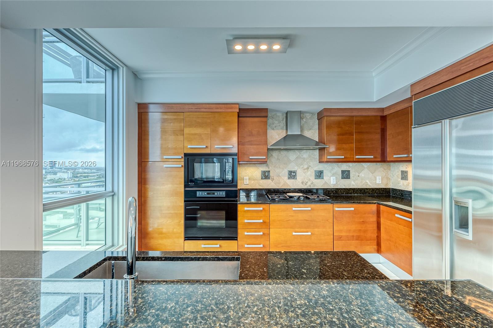 3535 S Ocean Dr #2203 Hollywood, FL 33019