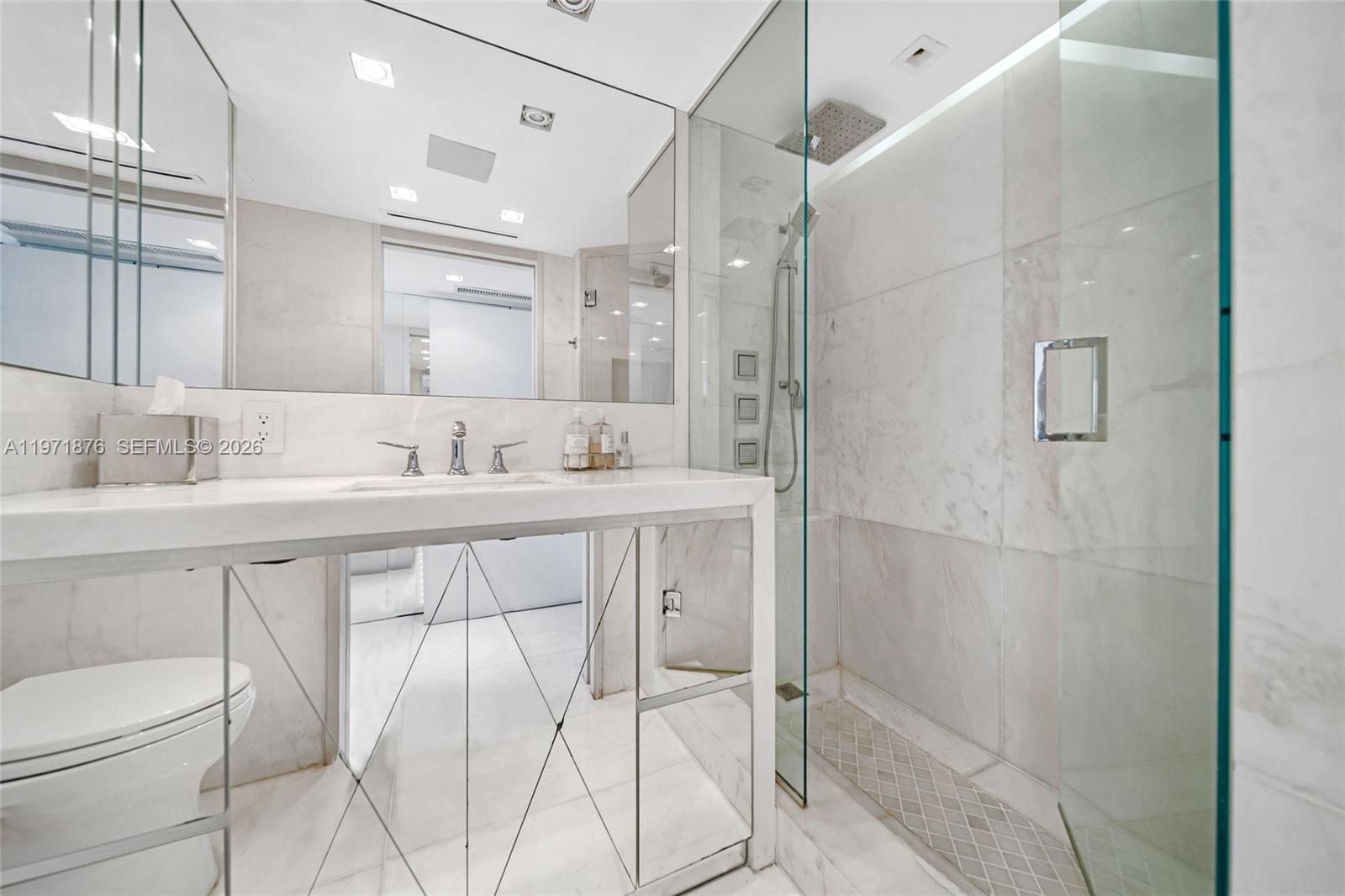 11 Island Ave #1511 Miami Beach, FL 33139