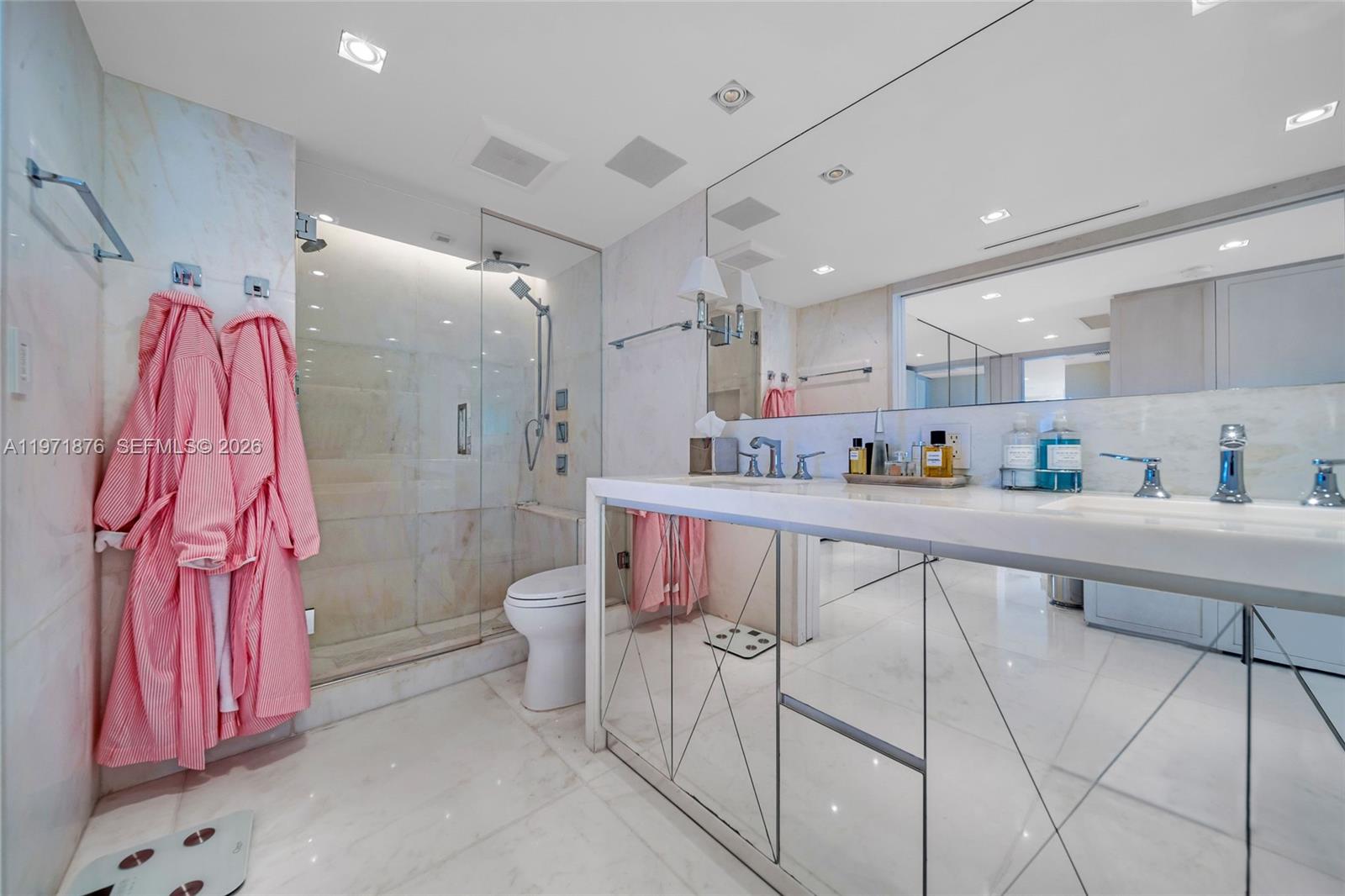 11 Island Ave #1511 Miami Beach, FL 33139