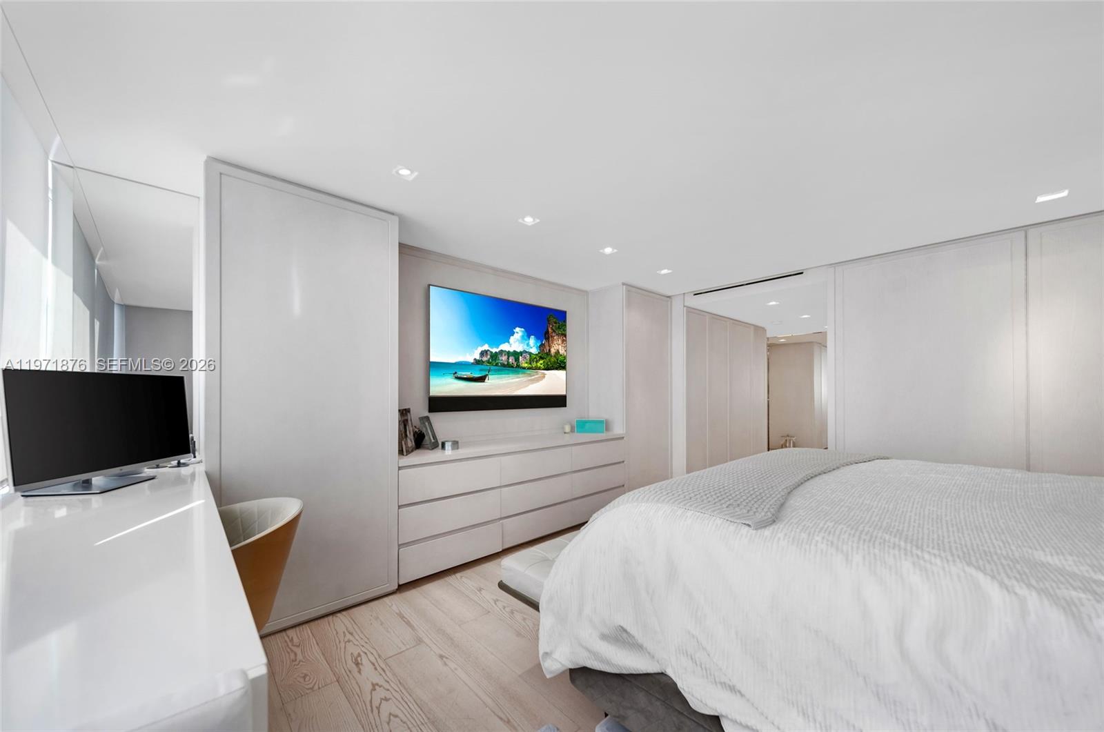 11 Island Ave #1511 Miami Beach, FL 33139