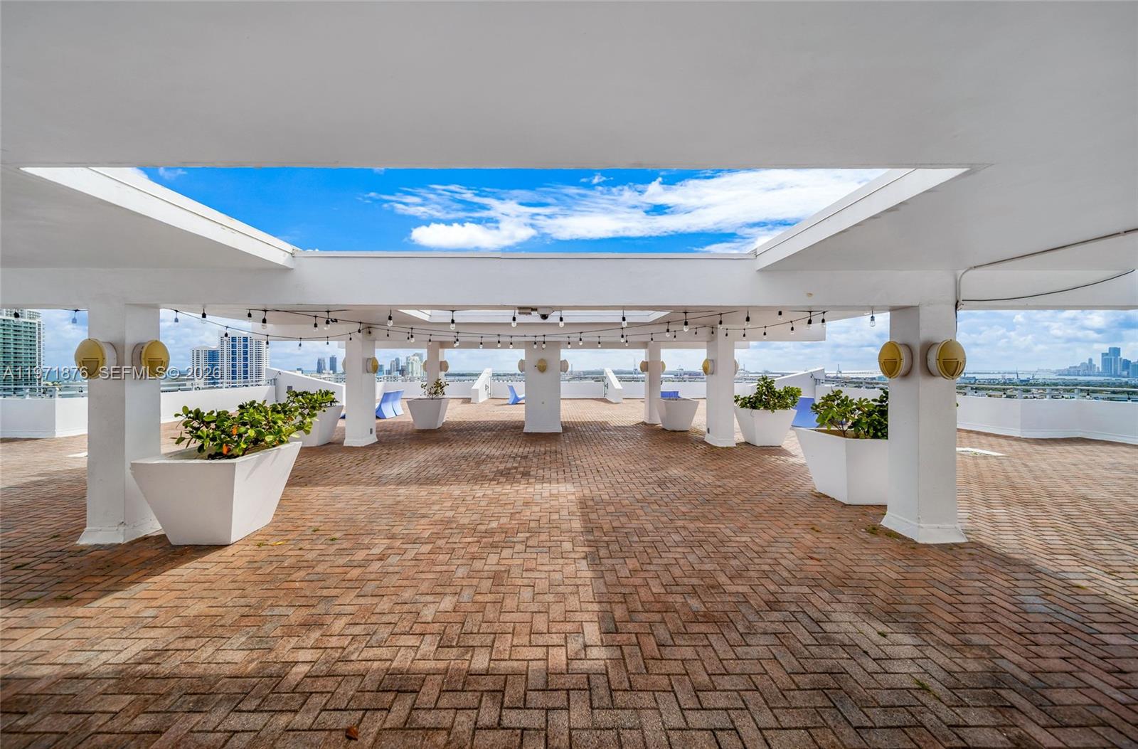 11 Island Ave #1511 Miami Beach, FL 33139