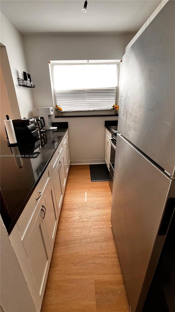 1990 Marseille Dr #407 Miami Beach, FL 33141