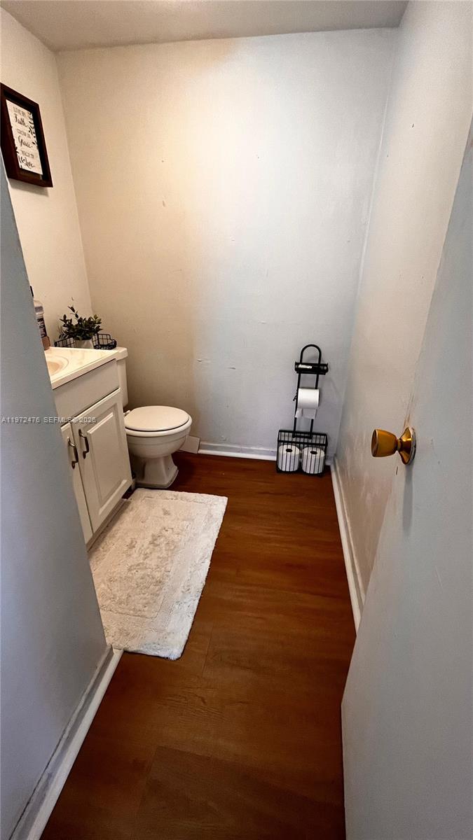 1990 Marseille Dr #407 Miami Beach, FL 33141