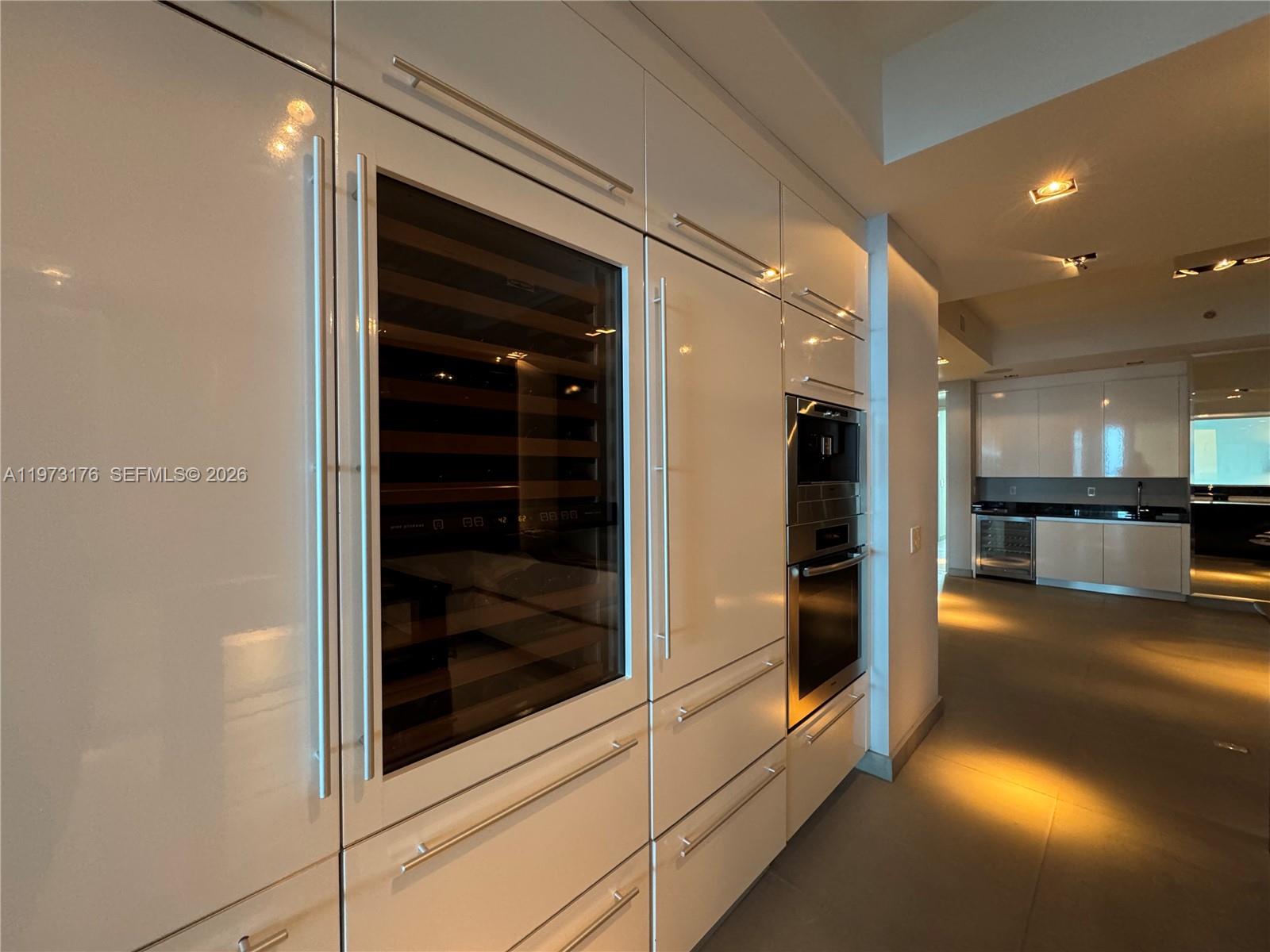 2711 S Ocean Dr #3404 Hollywood, FL 33019