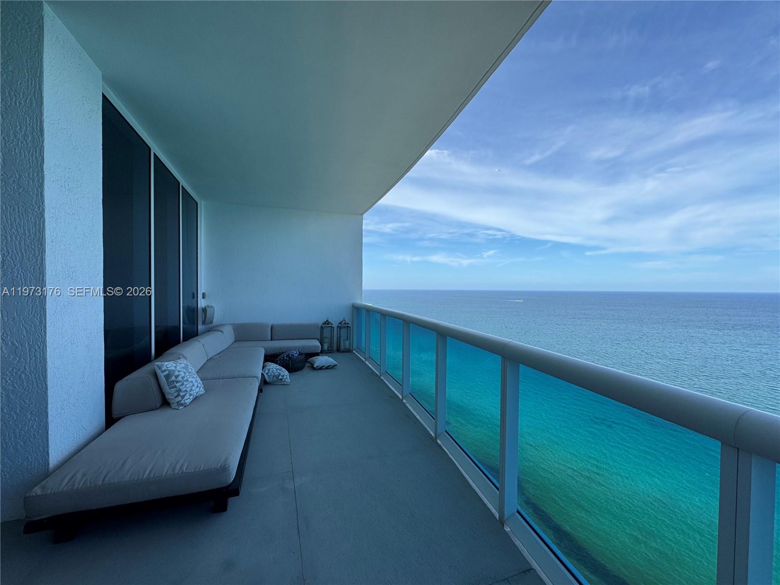 2711 S Ocean Dr #3404 Hollywood, FL 33019