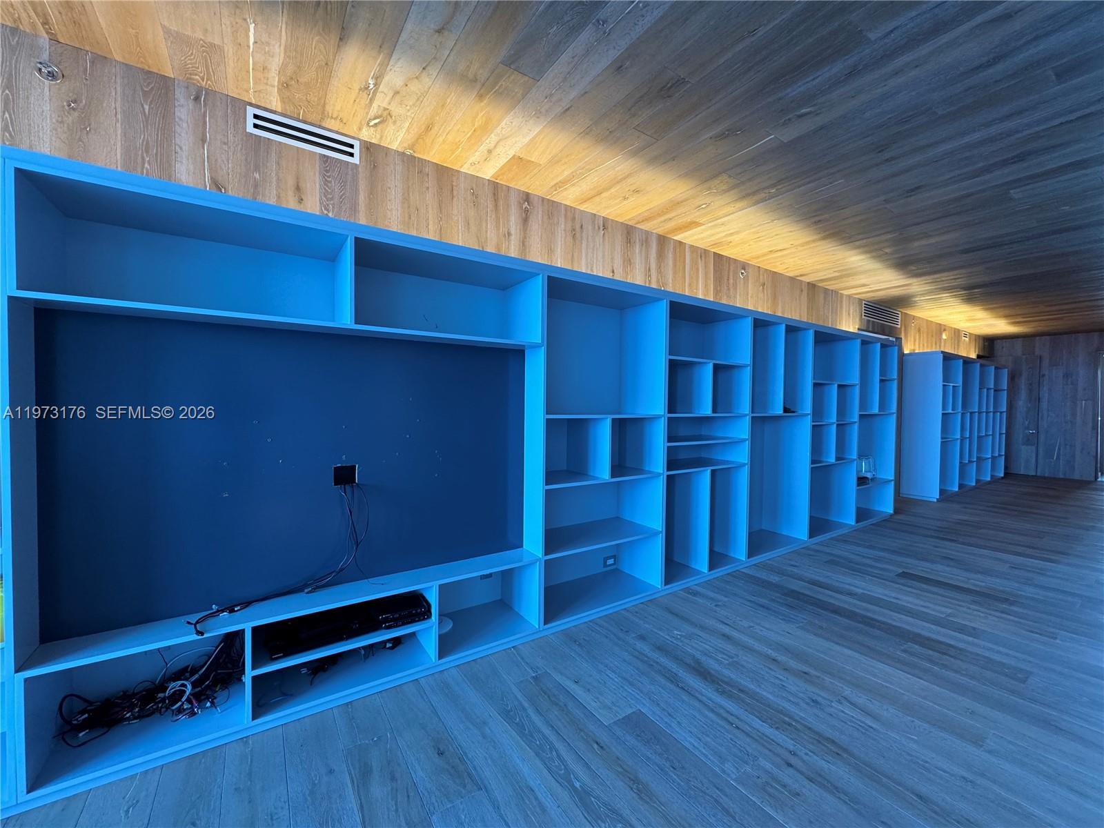 2711 S Ocean Dr #3404 Hollywood, FL 33019