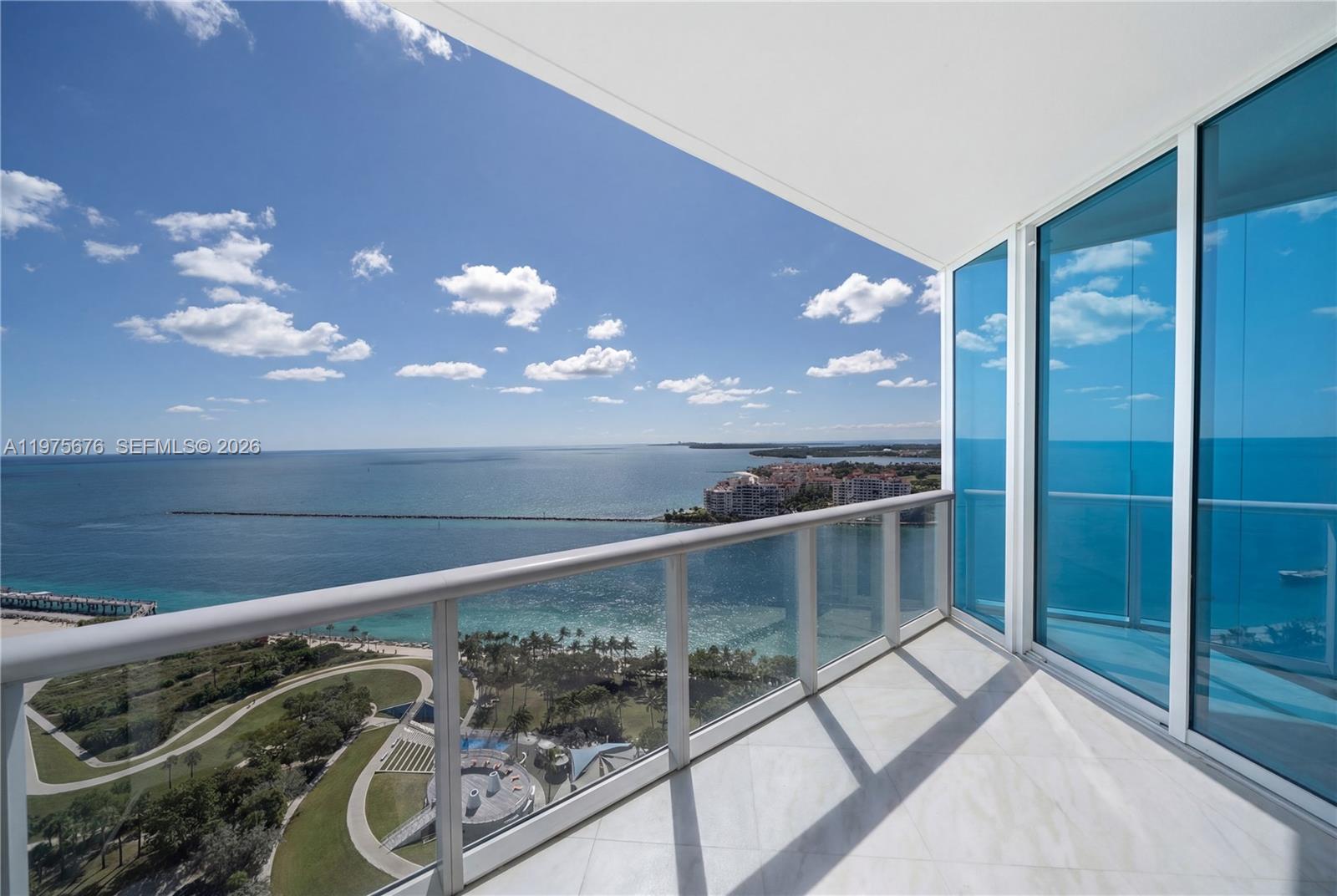 100 S Pointe Dr #2604 Miami Beach, FL 33139