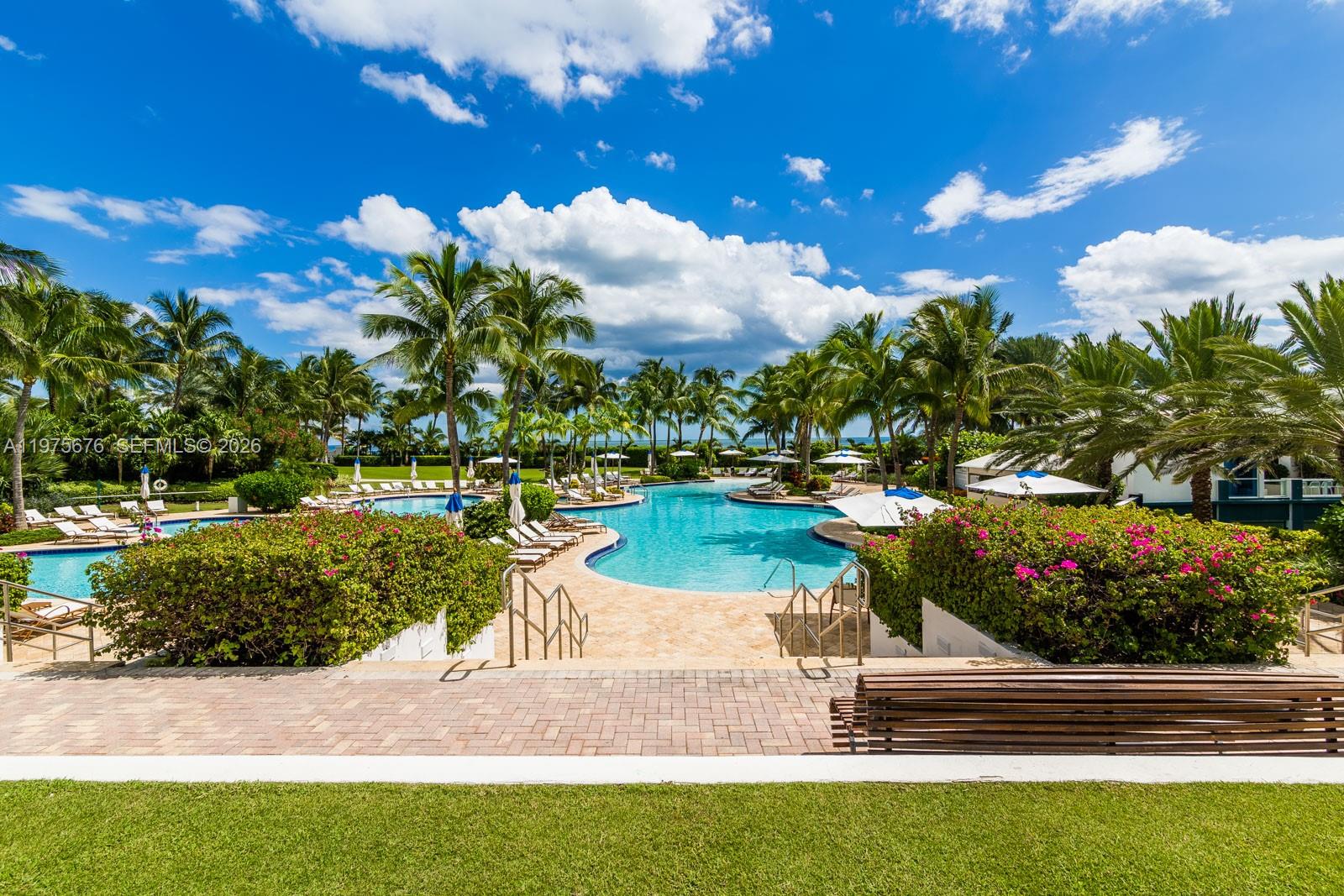 100 S Pointe Dr #2604 Miami Beach, FL 33139