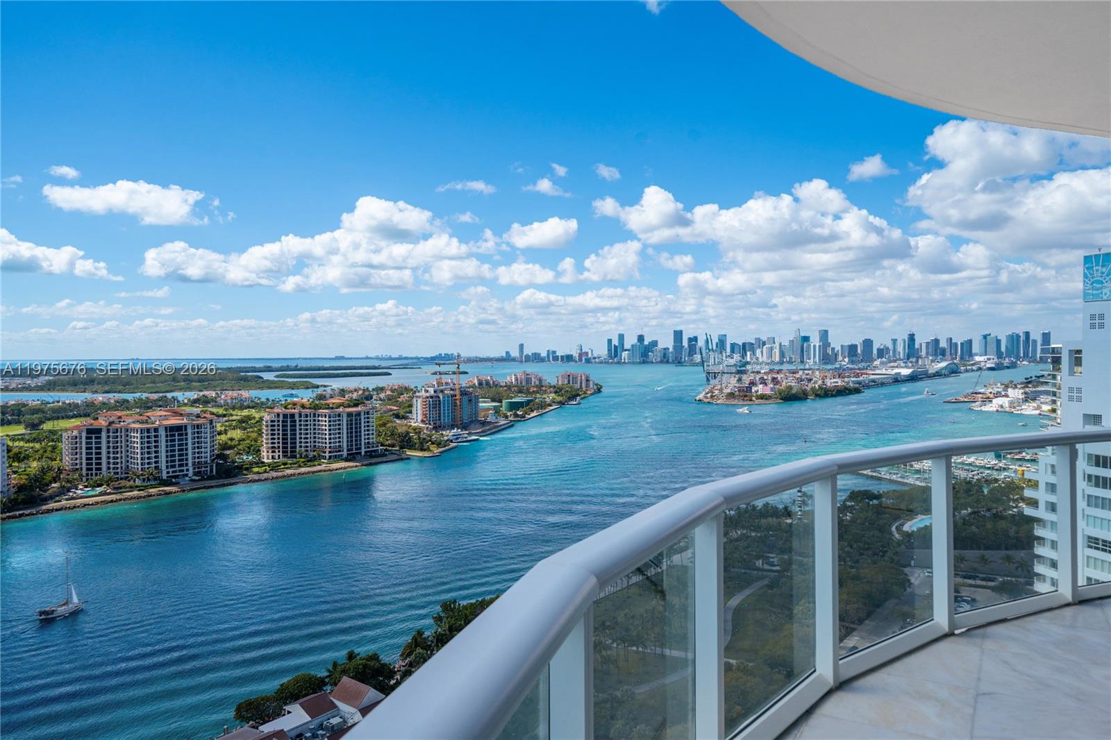 100 S Pointe Dr #2604 Miami Beach, FL 33139