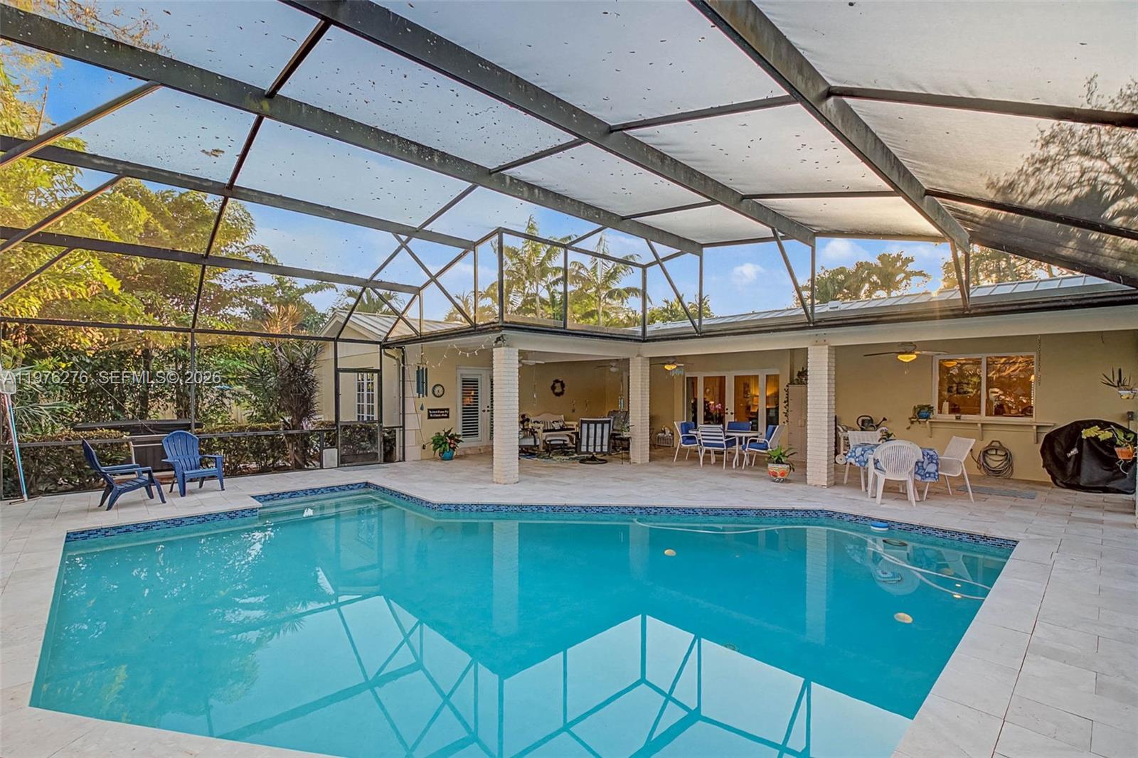 15401 SW 81st Ave Palmetto Bay, FL 33157