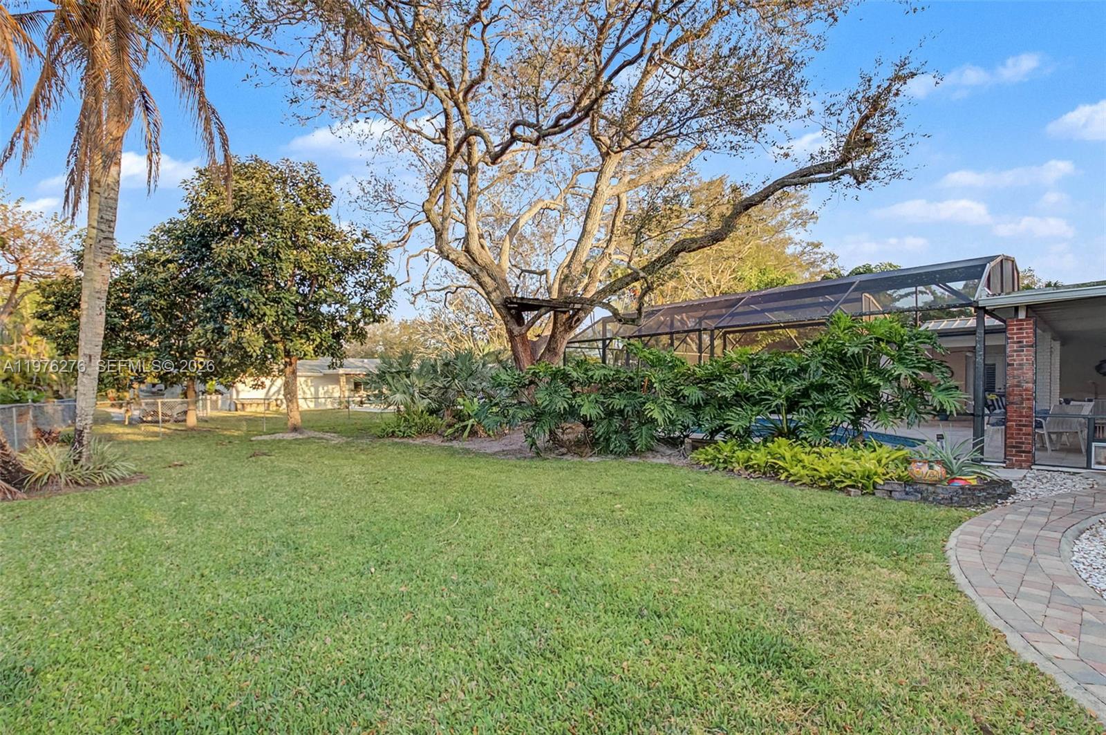 15401 SW 81st Ave Palmetto Bay, FL 33157