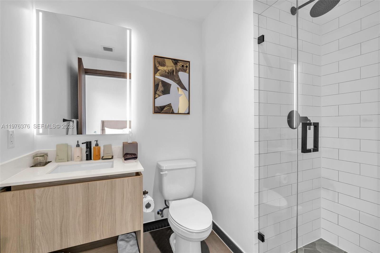 398 NE 5th St #PH 4701 Miami, FL 33132