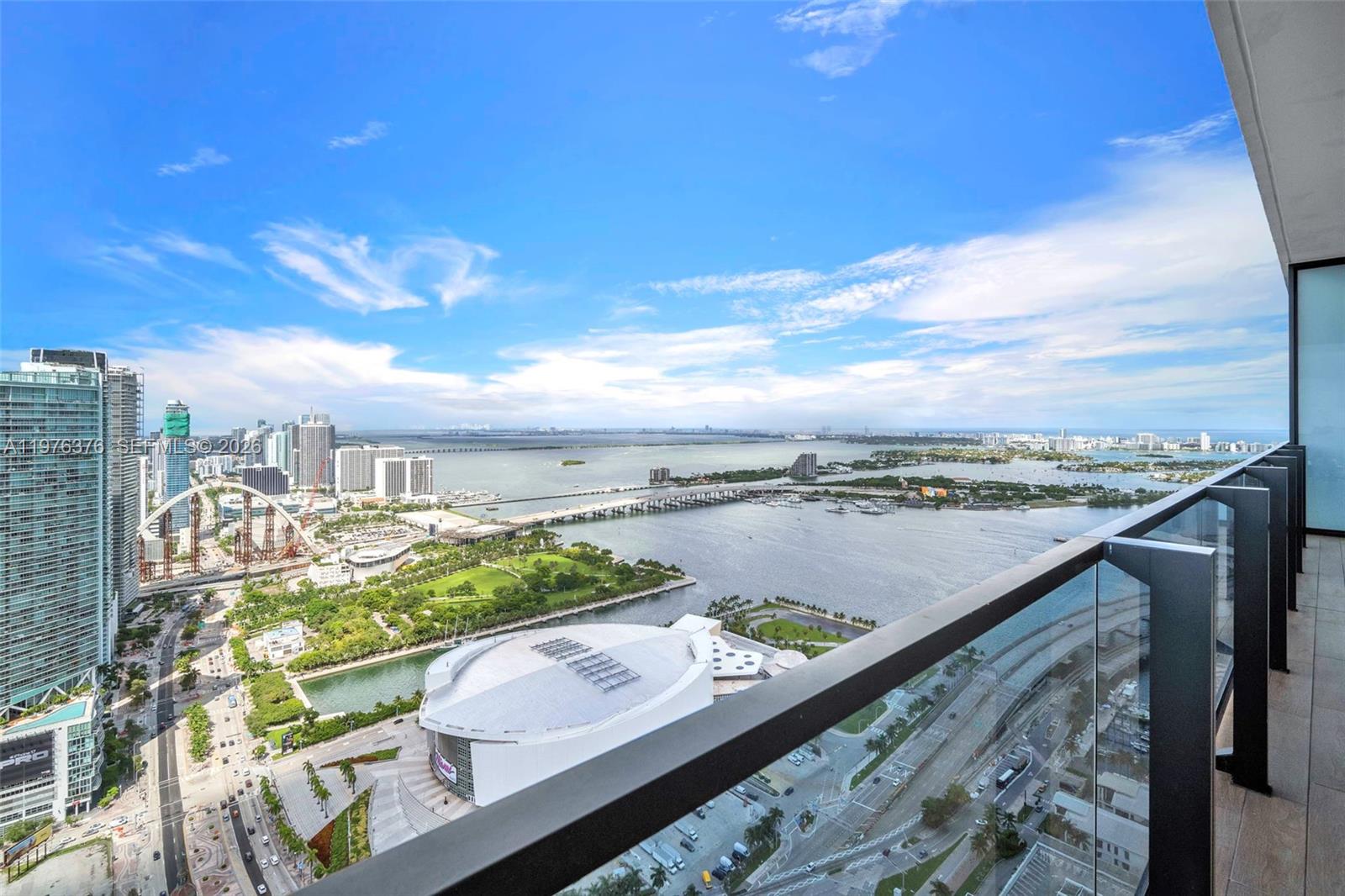 398 NE 5th St #PH 4701 Miami, FL 33132