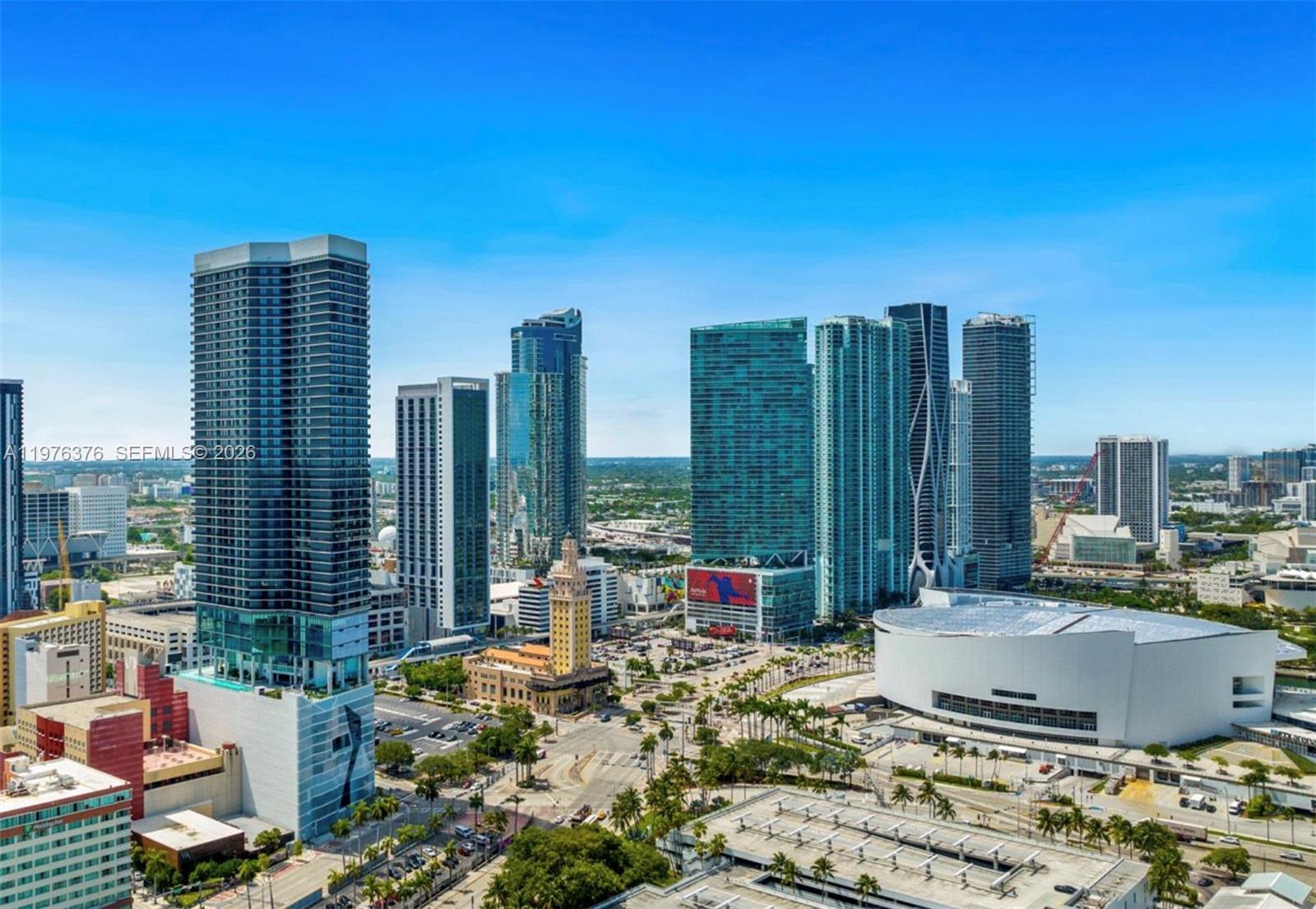 398 NE 5th St #PH 4701 Miami, FL 33132