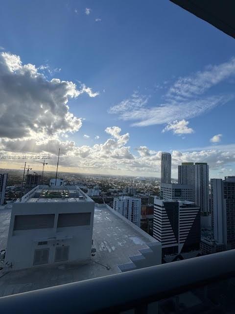 image Brickell Heights West20