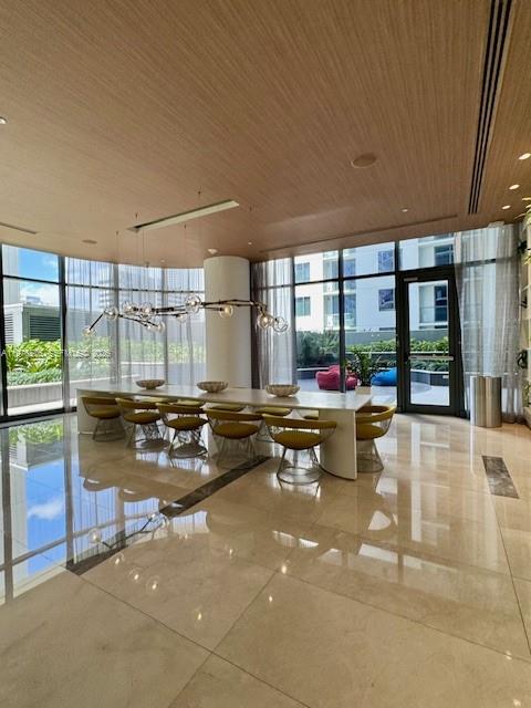 image Brickell Heights West24