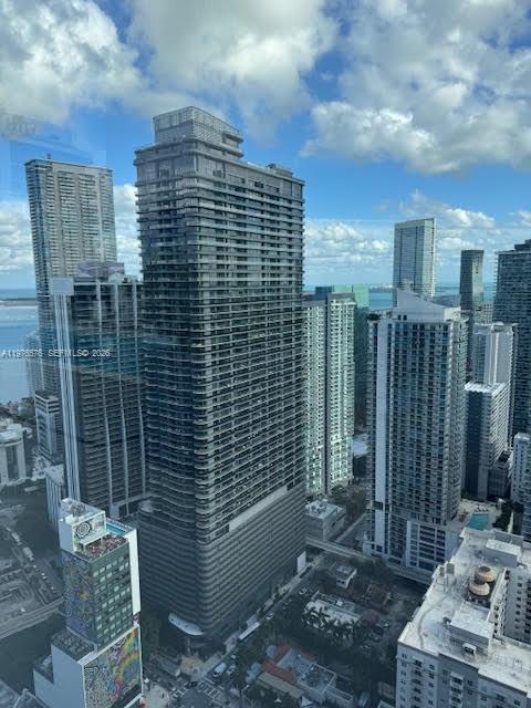 image Brickell Heights West34