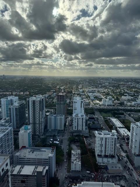 image Brickell Heights West36