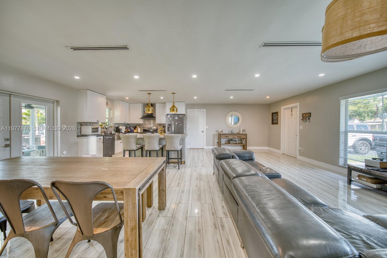 9104 SW 180th St Palmetto Bay, FL 33157