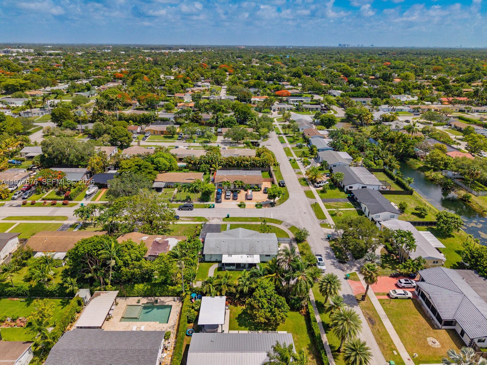 9104 SW 180th St Palmetto Bay, FL 33157