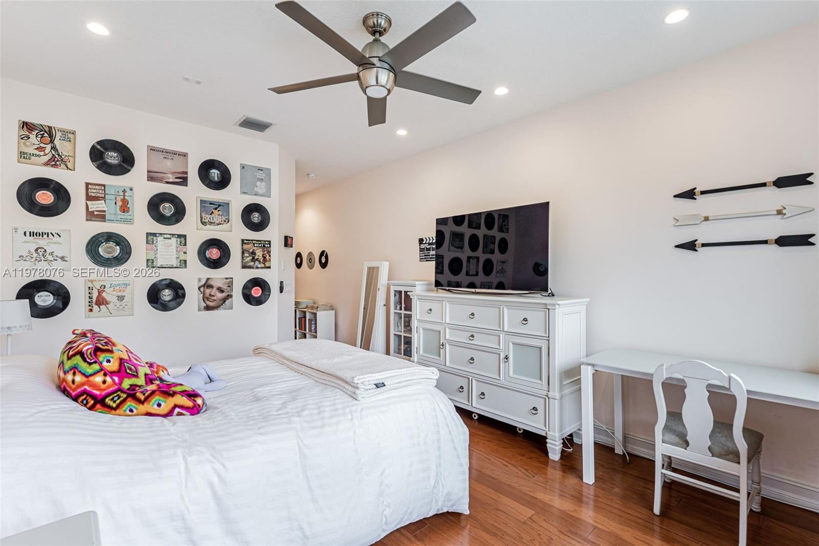 10221 Blue Palm St Plantation, FL 33324