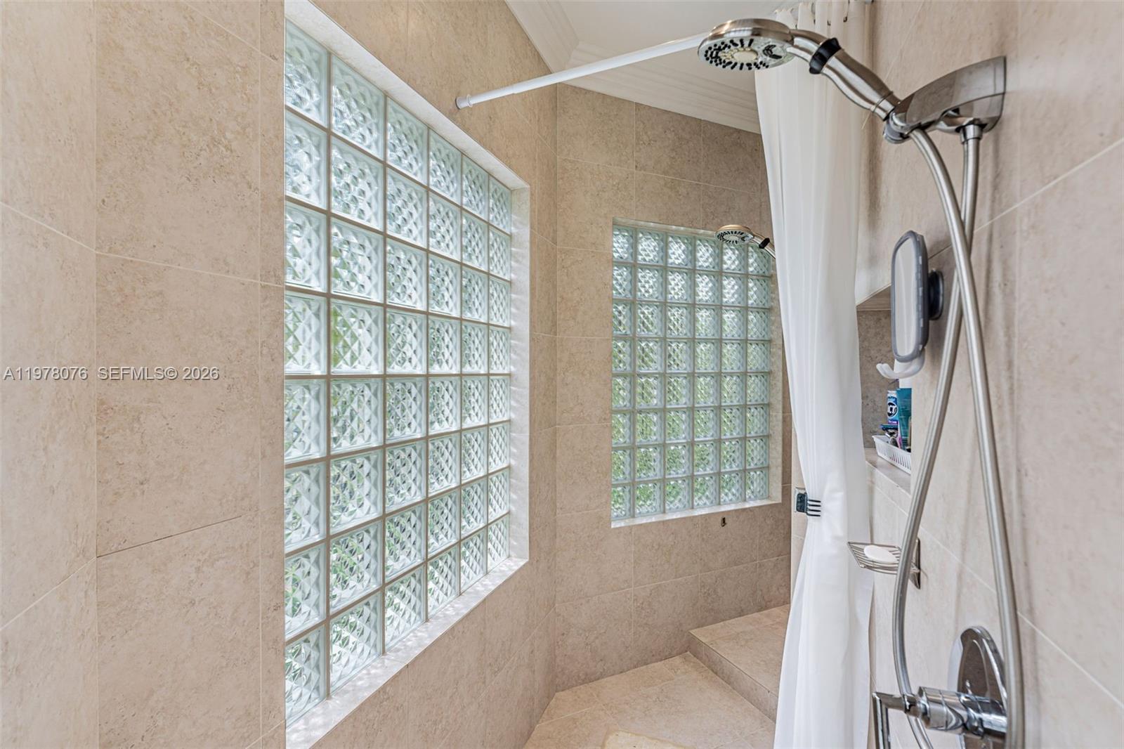 10221 Blue Palm St Plantation, FL 33324