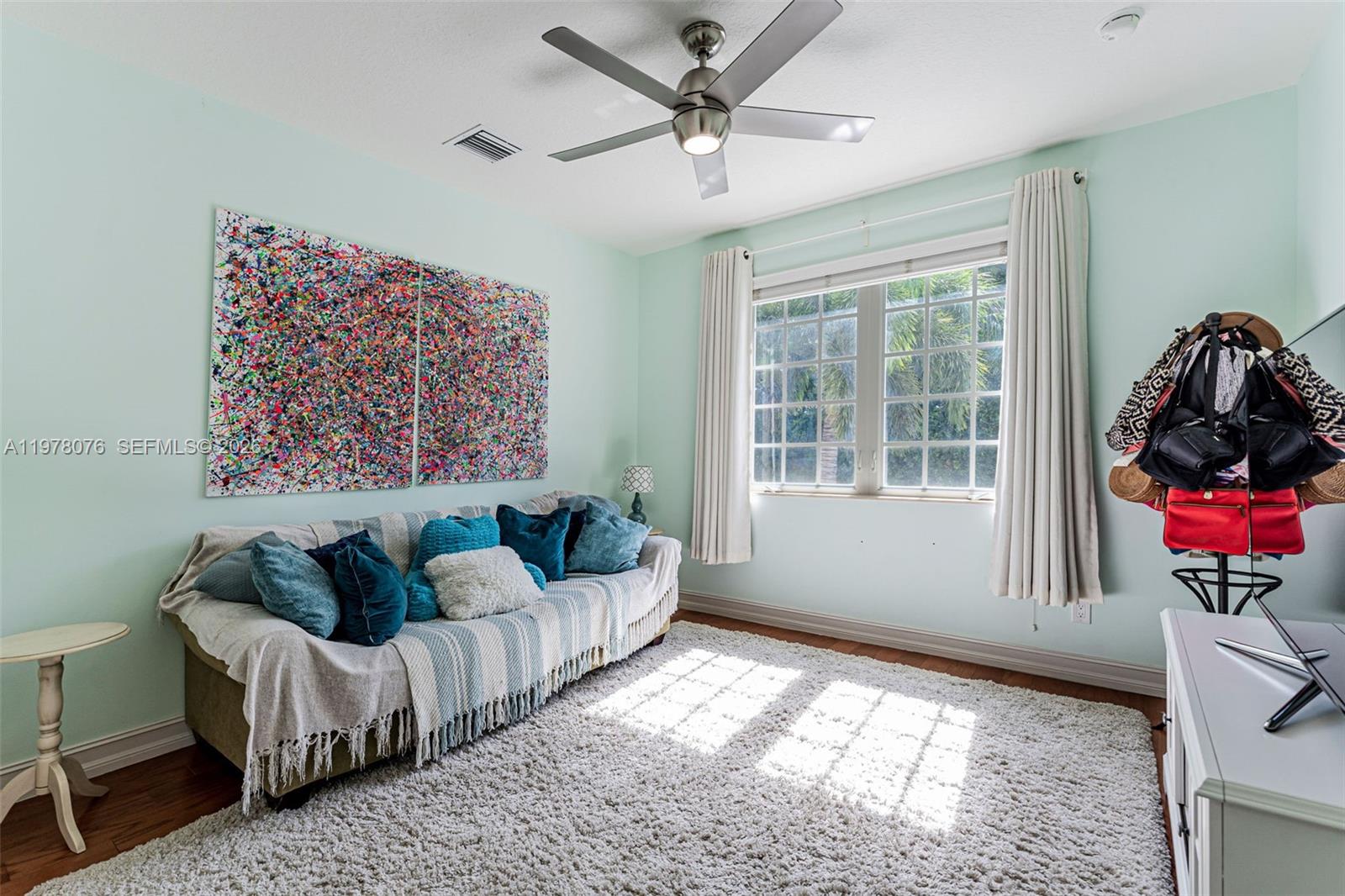 10221 Blue Palm St Plantation, FL 33324