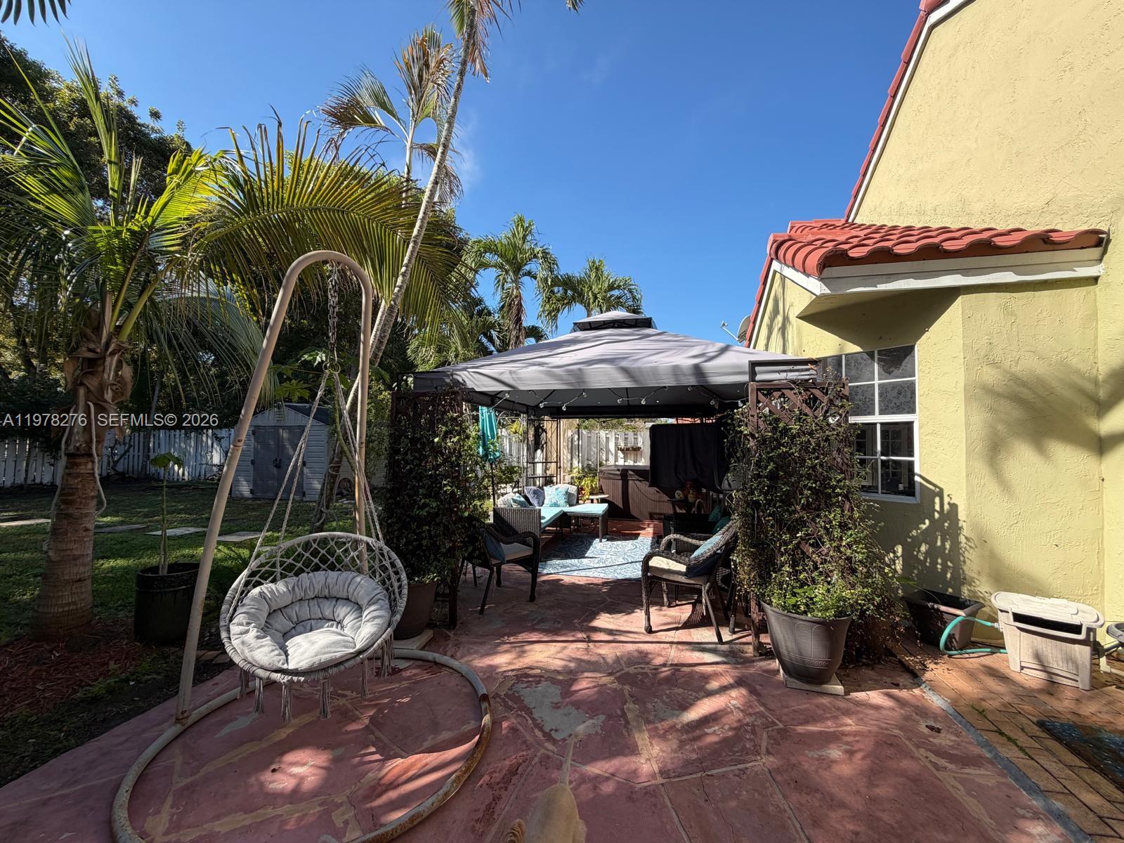 400 Somerset Way Weston, FL 33326