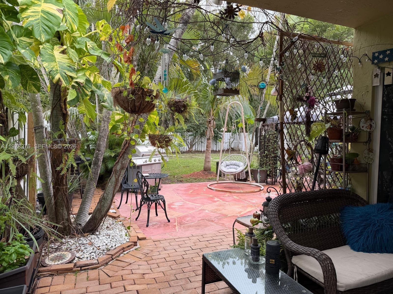 400 Somerset Way Weston, FL 33326