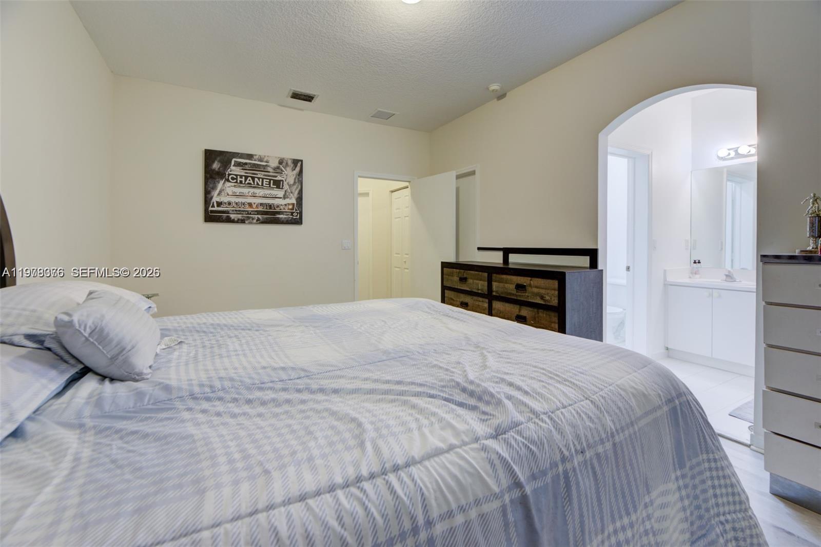 4942 Windward Way #1306 Dania Beach, FL 33312