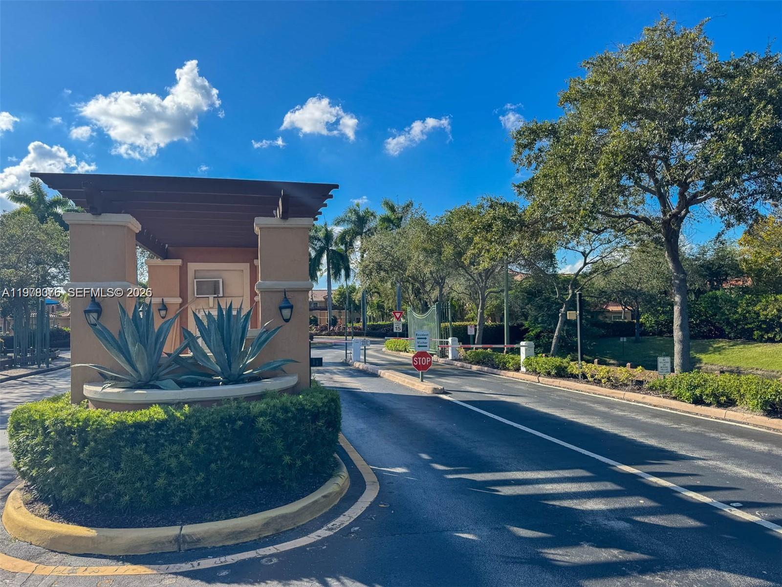 4942 Windward Way #1306 Dania Beach, FL 33312