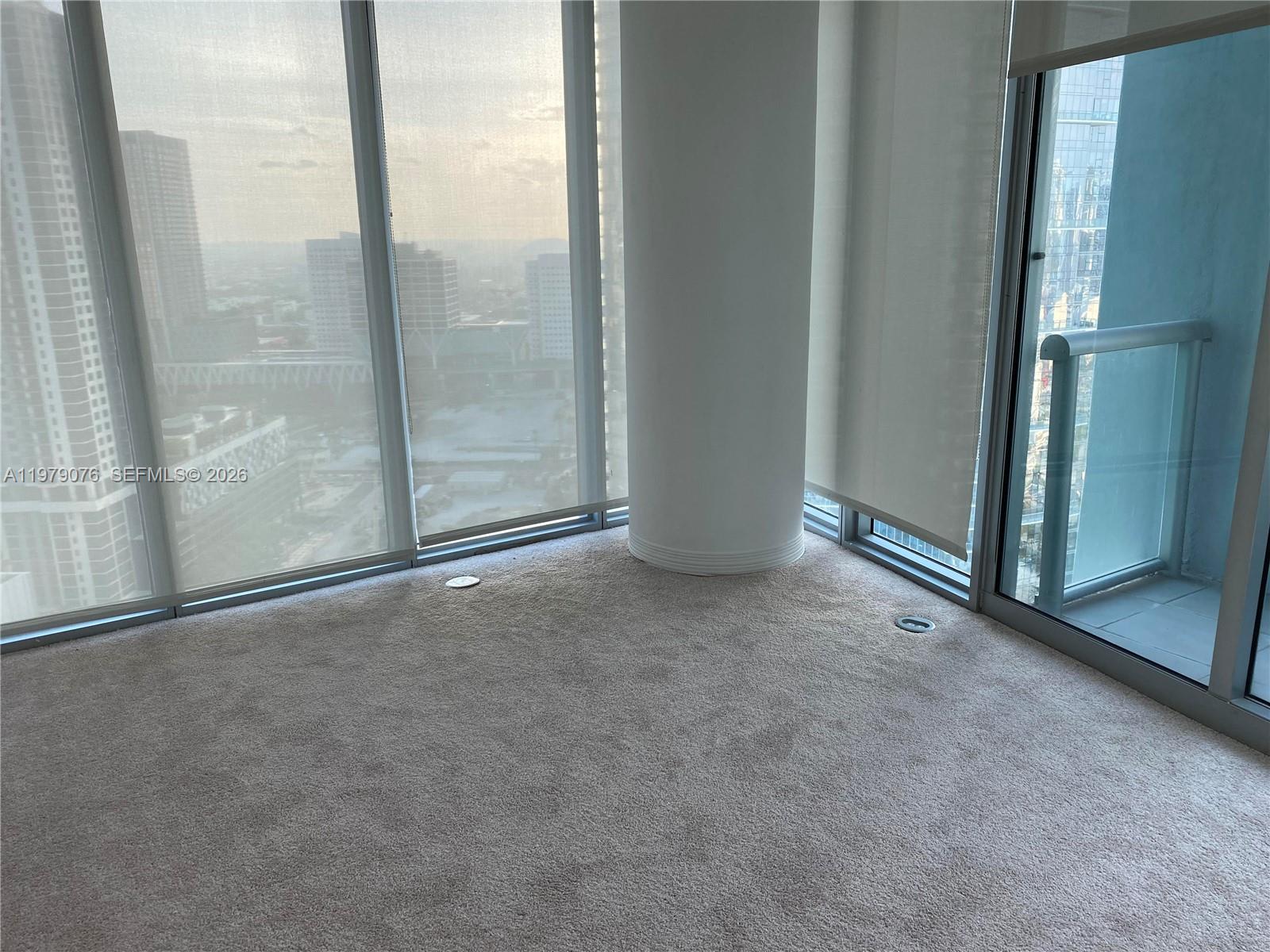 888 Biscayne Blvd #3001 Miami, FL 33132