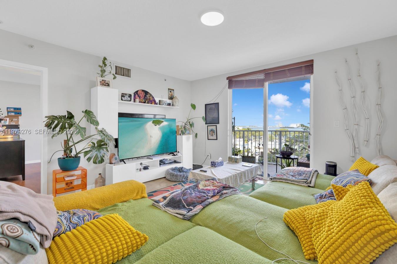 1555 N Treasure Dr #506 North Bay Village, FL 33141