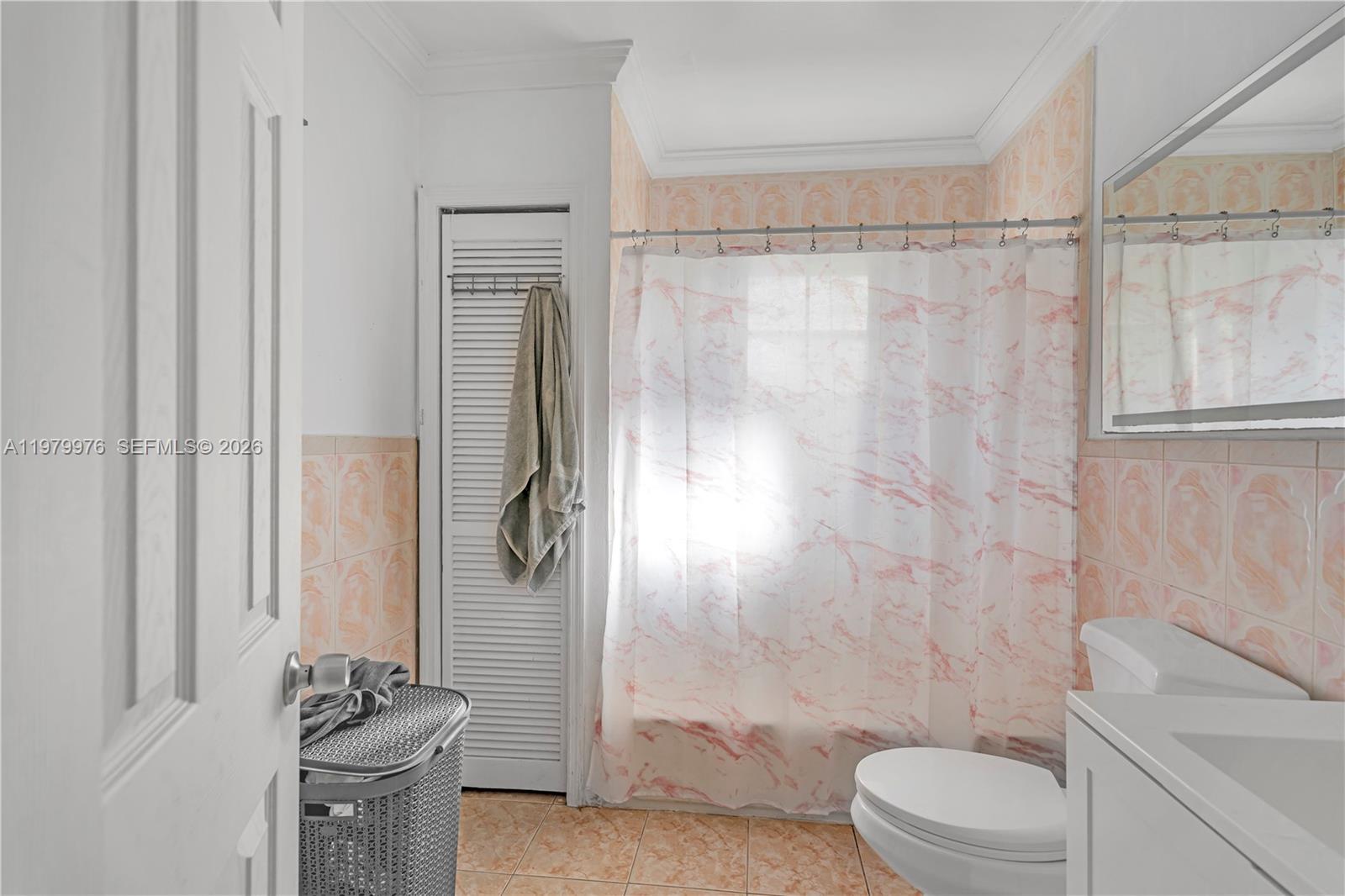 2900 SW 19th St Miami, FL 33145