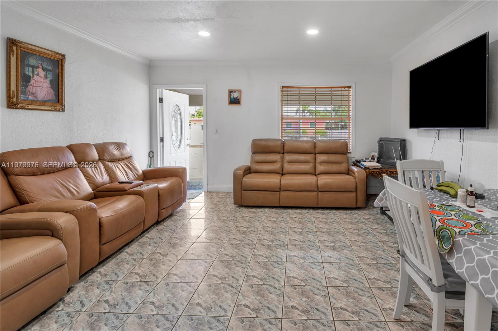 2900 SW 19th St Miami, FL 33145