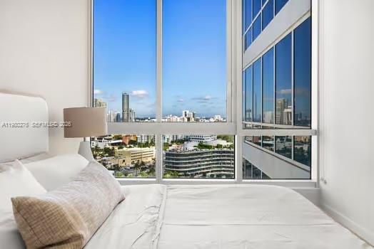 100 S Pointe Dr #1701 Miami Beach, FL 33139