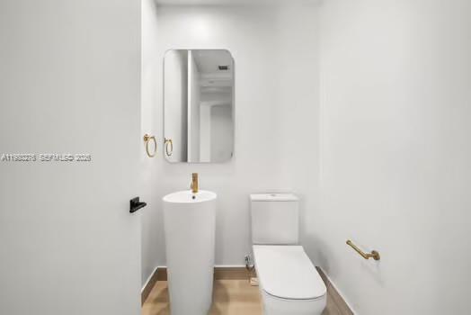 100 S Pointe Dr #1701 Miami Beach, FL 33139