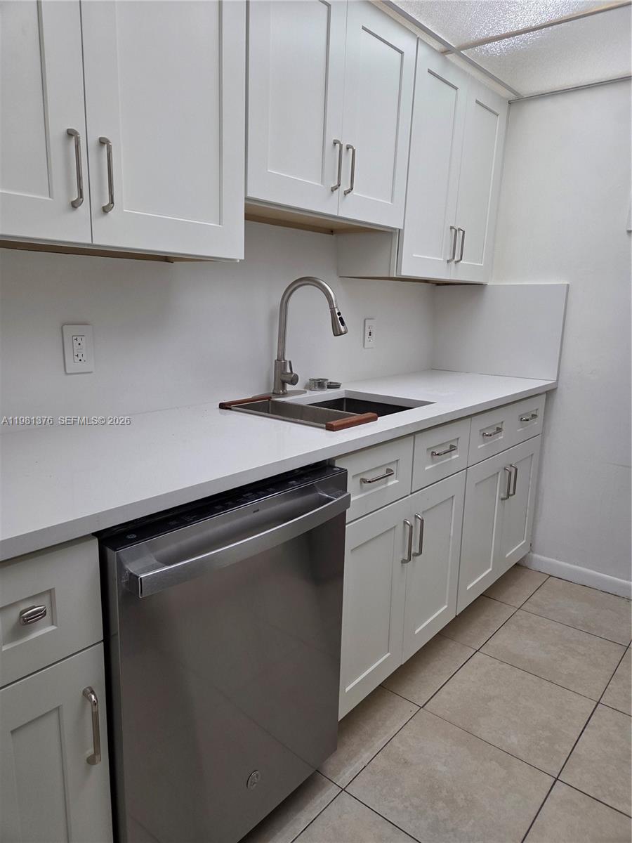 2350 NE 135th St #201 North Miami, FL 33181