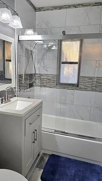 521 E Evanston Cir Fort Lauderdale, FL 33312