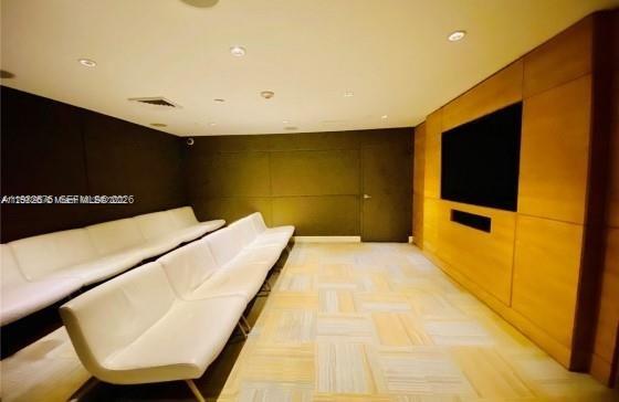 950 Brickell Bay Dr #2001 Miami, FL 33131